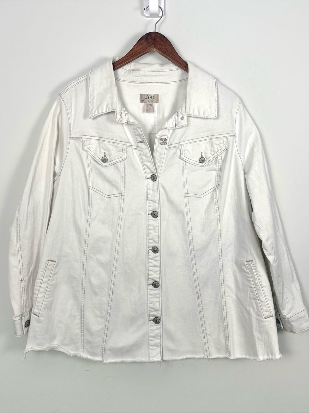 LOGO by Lori Goldstein White Denim Jacket Distressed Hem Pockets Cotton Size 24W